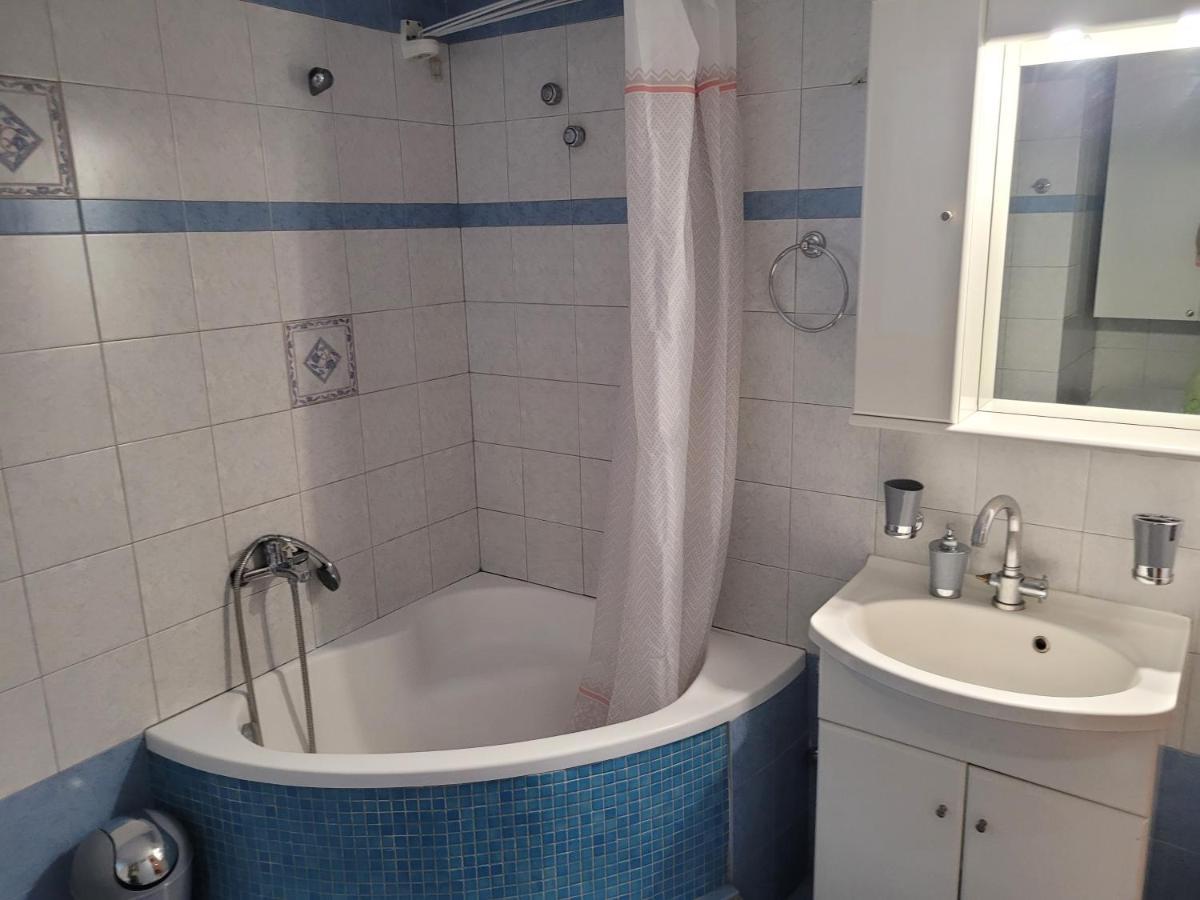 City Center Apartment 아르타 외부 사진